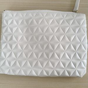 Shiseido White Quilted Cosmetic Bag